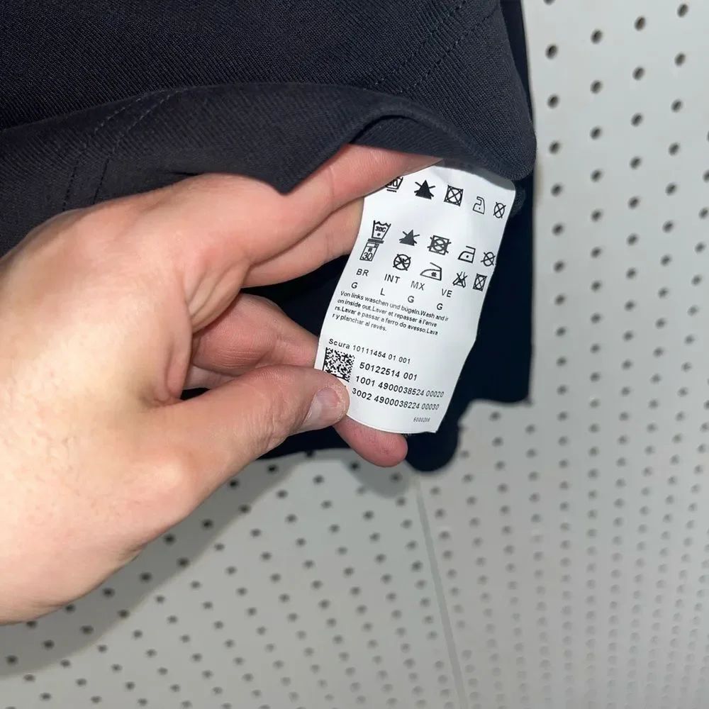 Hugo Boss pullover sweatshirt - Picture 7 of 7
